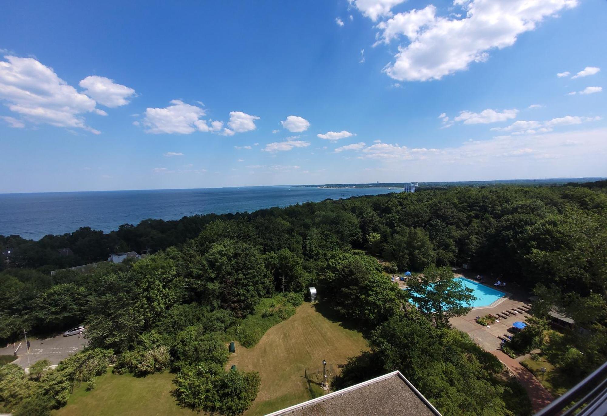Gemuetliche Ferienresidenz Mit Meerblick Ueber Die Wundervolle Luebecker Bucht Timmendorfer Strand Exterior photo
